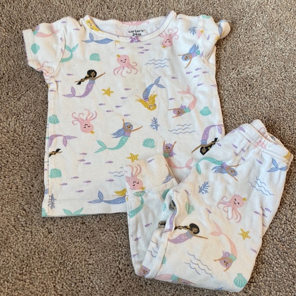 Carter's Other - Carters girls pajama set size 24 months mermaids